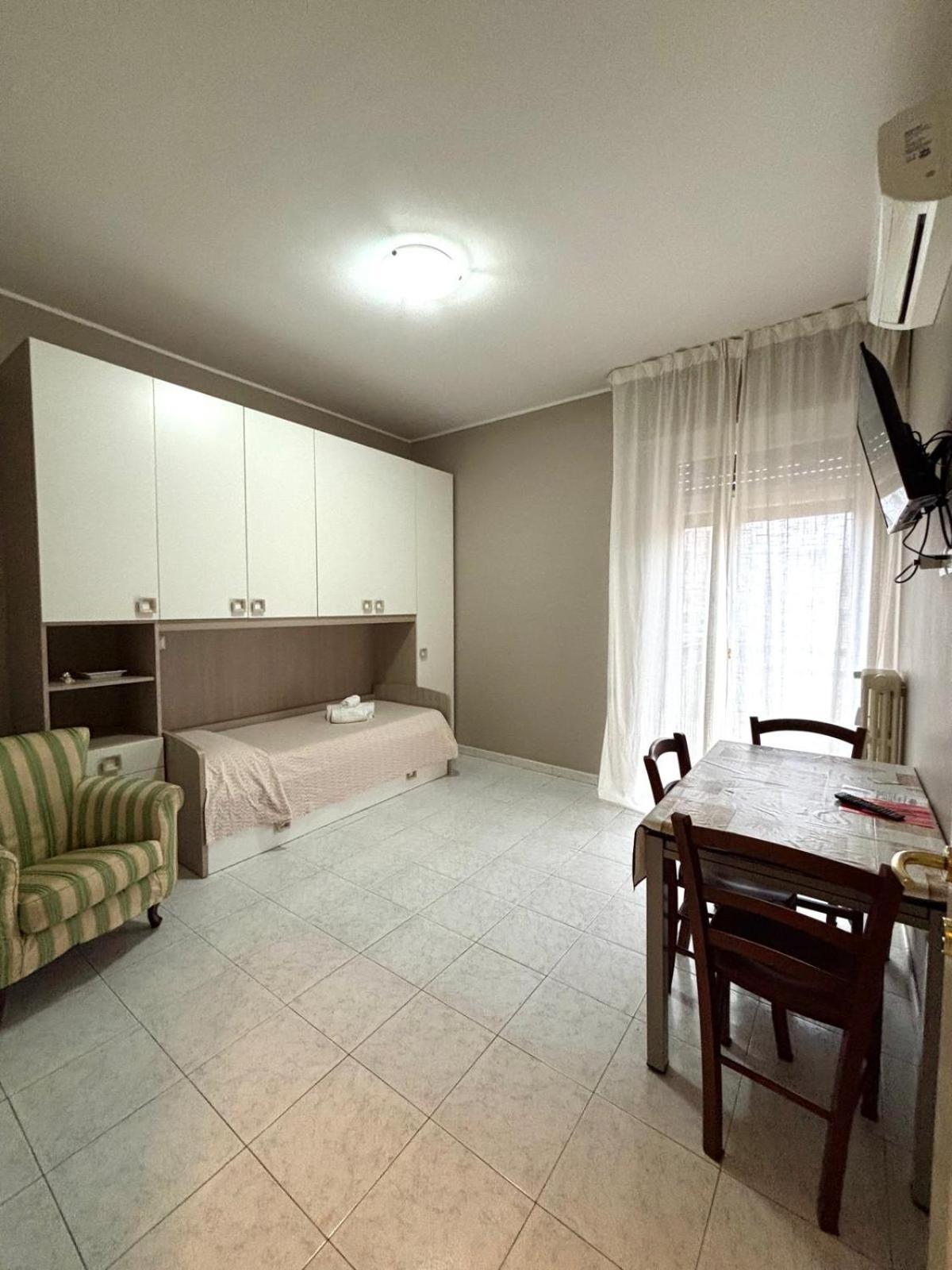 Amati Policlinic Monza Apartman Kültér fotó
